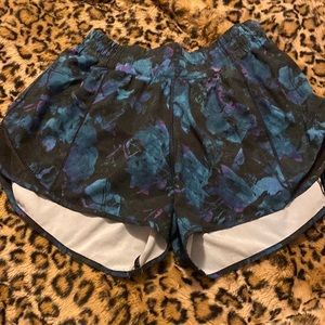 Black print hotty hot 4”